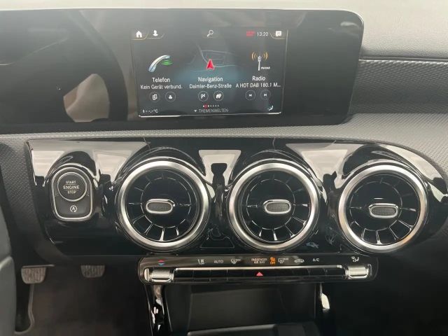 Mercedes-Benz A 180 Progressive