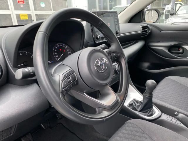 Toyota Yaris 1.0 VVT-i Comfort Hatchback
