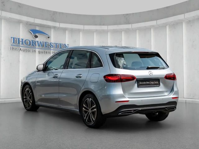 Mercedes-Benz B 180 Progressive