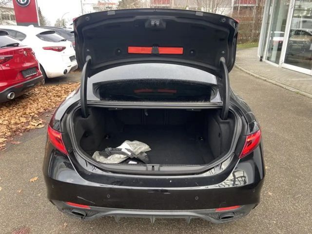 Alfa Romeo Giulia Q4 Veloce