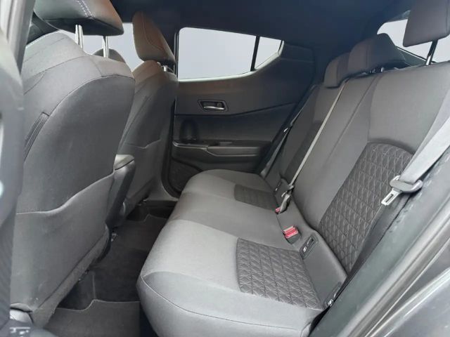 Toyota C-HR Hybride Team D