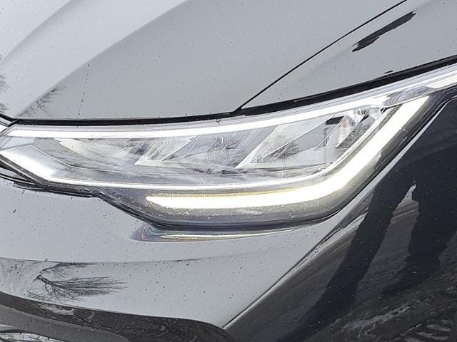 Volkswagen Golf 1.5 eTSI DSG Life Variant