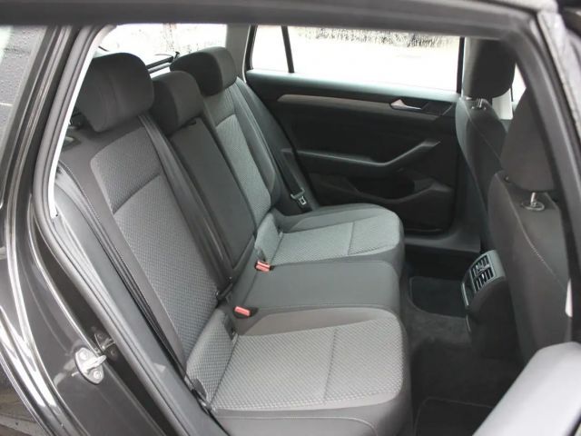 Volkswagen Passat 1.5 TSI Variant