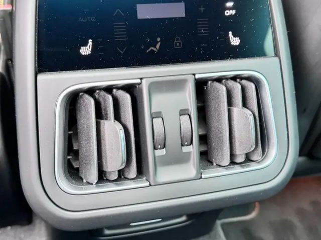 Maserati Grecale Modena Trofeo