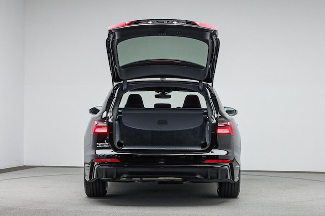 Audi S6 Avant Quattro