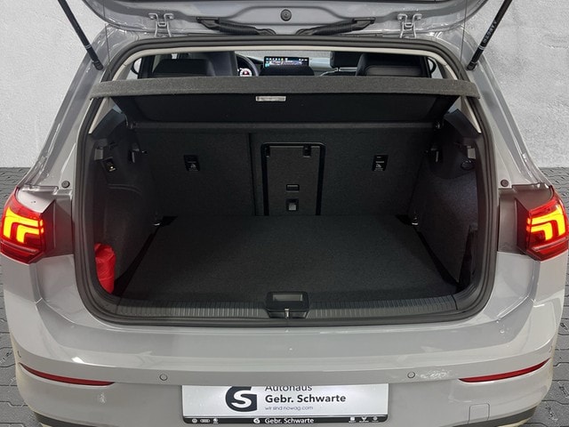 Volkswagen Golf 1.5 eTSI DSG Golf VIII Style