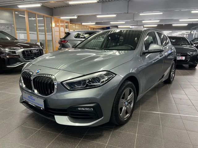 BMW 118 118d Advantage pakket Sedan