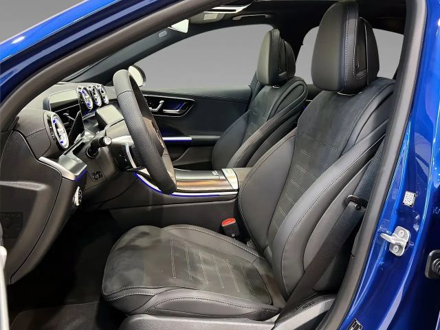 Mercedes-Benz C 200 AMG Line Sedan