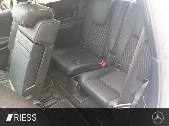 Mercedes-Benz GLB 200 7-Sitzer+AHK+Fahrass.P+Pano+Kamera+Night