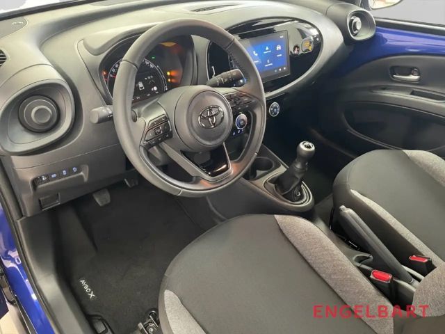 Toyota Aygo X 1.0 VVT-i Business Hatchback