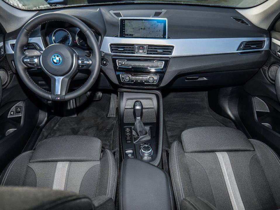 BMW X1 xDrive25e