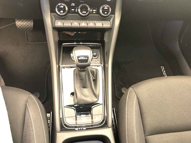 Skoda Karoq 1.5 TSI Selection