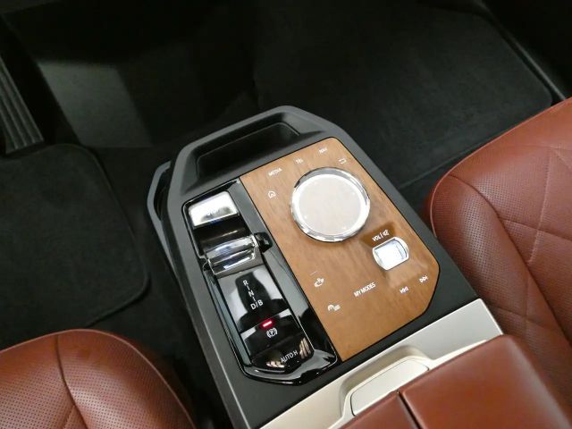 BMW iX xDrive40