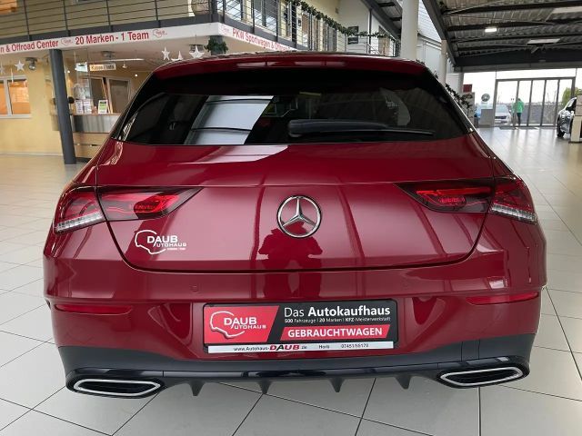 Mercedes-Benz CLA 200 AMG Line