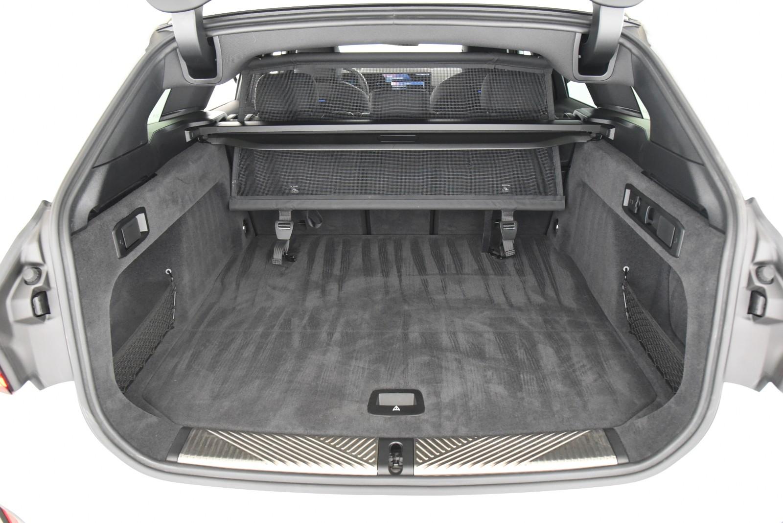 BMW 540 540d M-Sport Touring xDrive