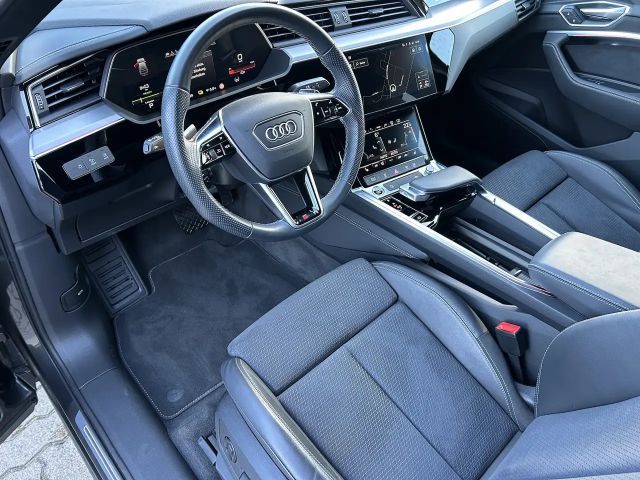 Audi e-tron 55 S-Line