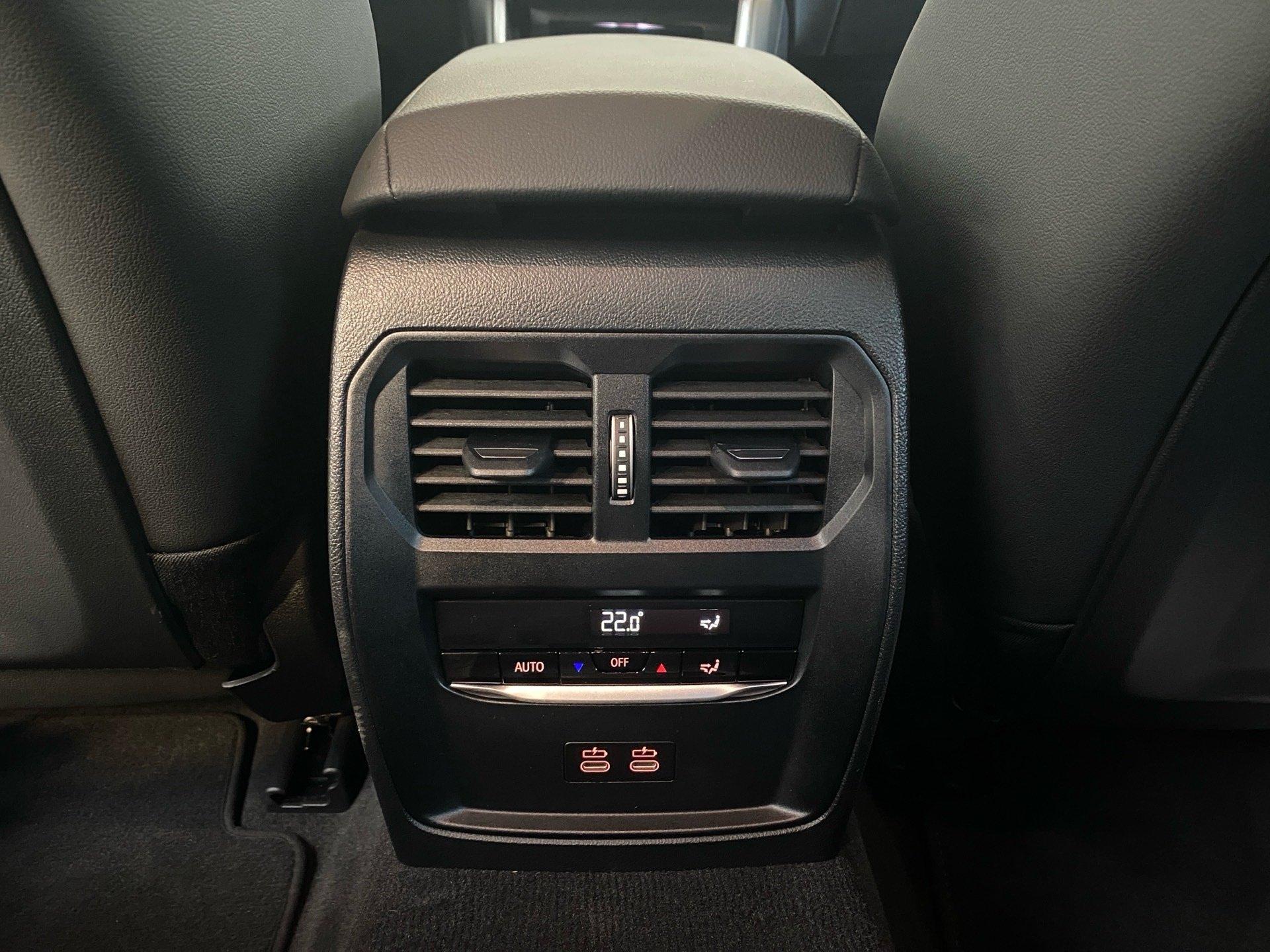 BMW 320 320d Touring xDrive