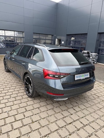Skoda Superb 2.0 TDI Combi Sportline