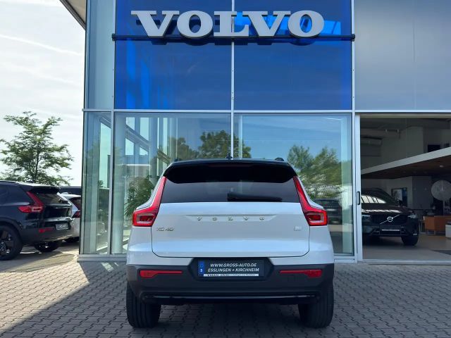 Volvo XC40 R-Design Recharge T5