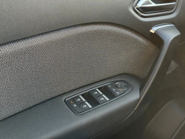 Renault Captur EDC Hybrid Techno