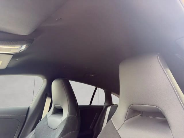 Mercedes-Benz CLA 200 CLA