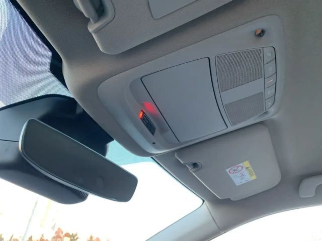 Renault Koleos Blue Initiale Paris