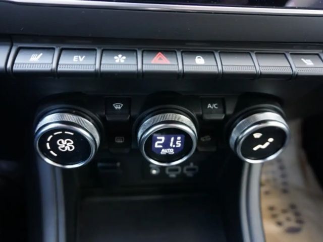 Renault Captur Hybrid Techno