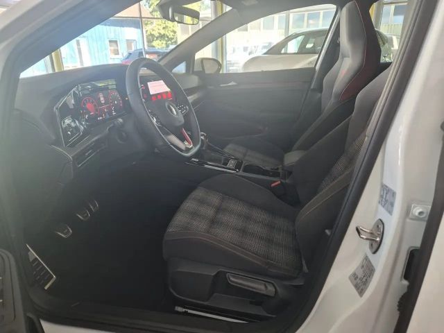 Volkswagen Golf 2.0 TSI GTI