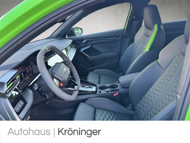 Audi RS3 Quattro S-Tronic Sedan