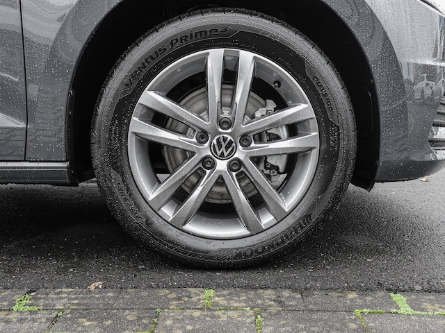 Volkswagen Touran 1.5 TSI DSG