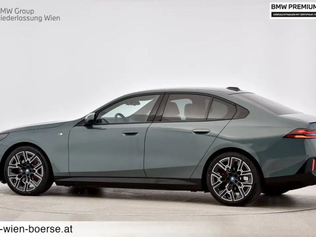 BMW i5 Sedan eDrive40