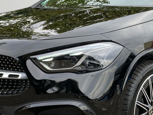 Mercedes-Benz GLA 200 AMG Line