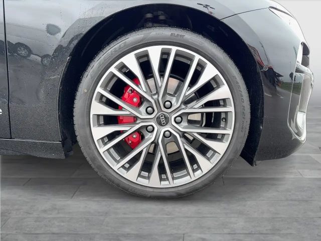 Audi A6 e-tron Quattro