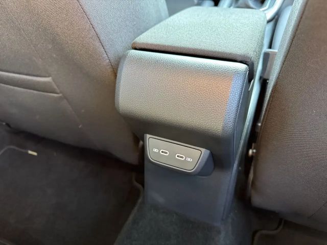 Volkswagen Taigo 1.5 TSI DSG Style