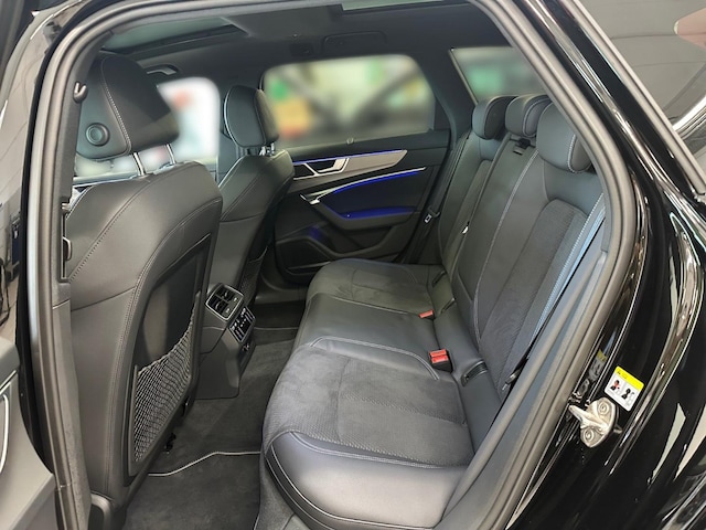 Audi S6 Avant Quattro