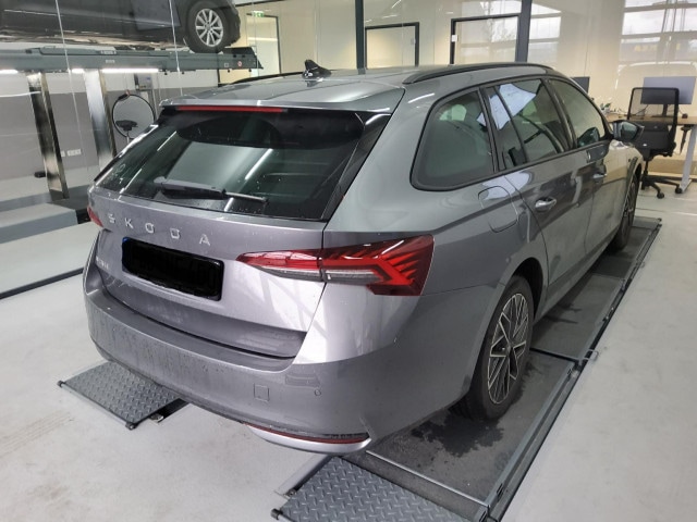 Skoda Octavia 2.0 TDI Combi Tour