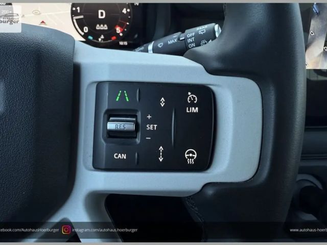 Land Rover Defender 110 AWD D250 Dynamic SE