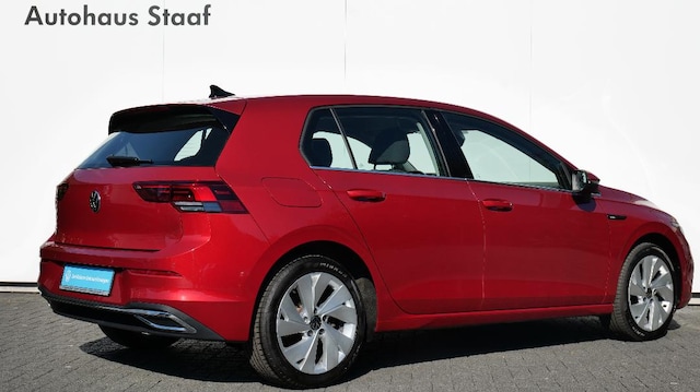 Volkswagen Golf 1.5 eTSI DSG Golf VIII