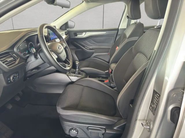 Ford Focus Cool & Connect EcoBoost Wagon