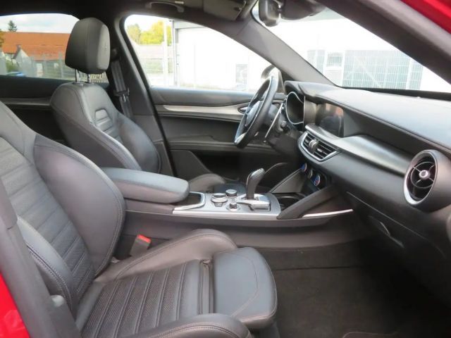 Alfa Romeo Stelvio Q4 Veloce