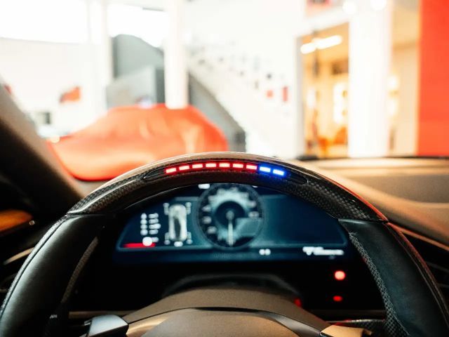 Ferrari Purosangue Panoramadach*Massagesitze*LED-Lenkrad