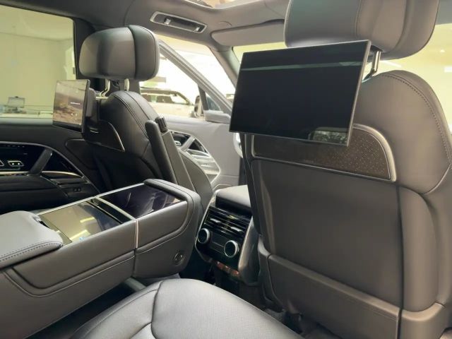 Land Rover Range Rover Autobiography P530