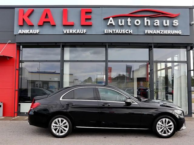 Mercedes-Benz C 300 AVANTGARDE Sedan
