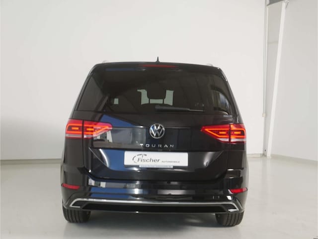 Volkswagen Touran 1.5 TSI R-Line