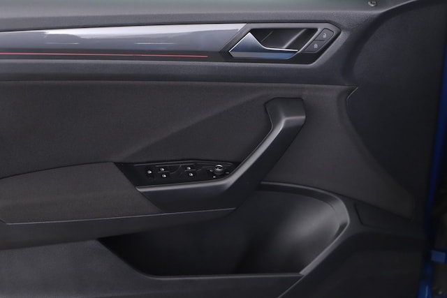 Volkswagen T-Roc 1.5 TSI DSG Sport