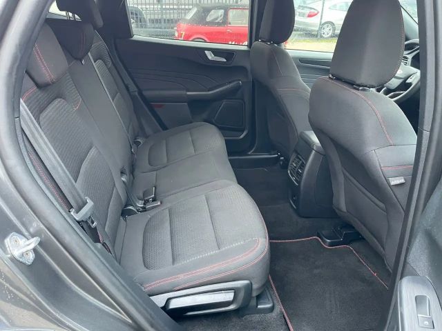 Ford Kuga Hybrid ST Line