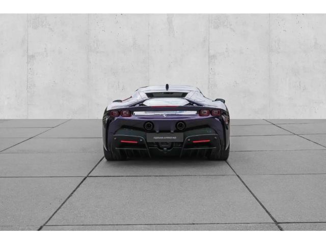 Ferrari SF90 Stradale