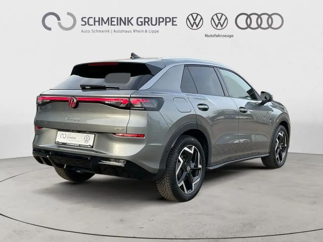 Volkswagen T-Roc 1.5 eTSI DSG R-Line