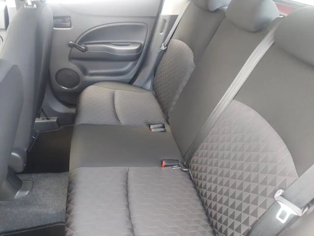 Mitsubishi Space Star Star