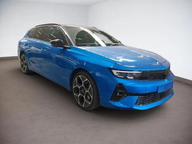 Opel Astra Sports Tourer Ultimate